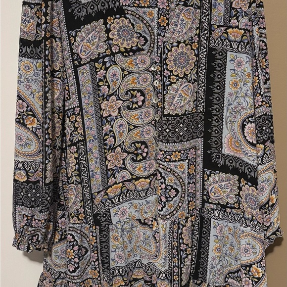 Emma & Michele Long Sleeve Paisley Dress - Black, Blue, Cream - Picture 6 of 9